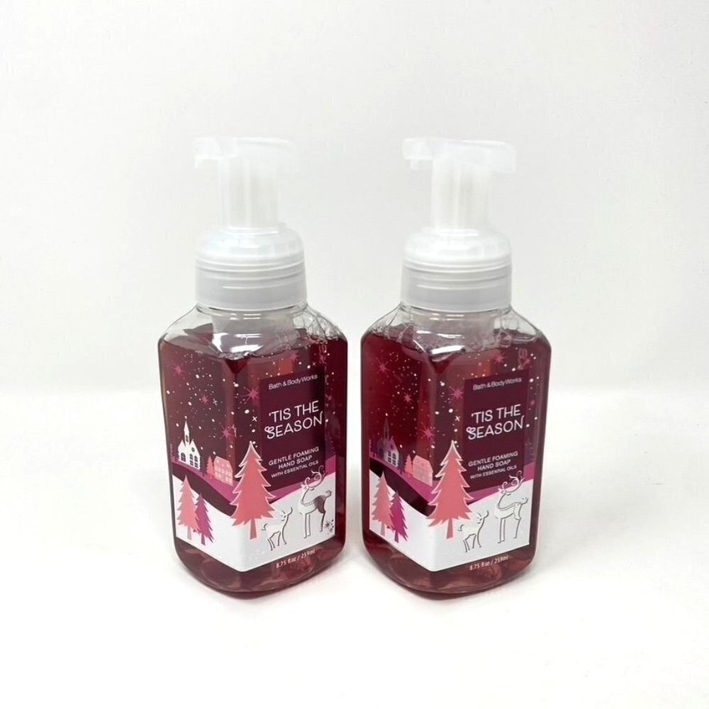 Bath & Body Works 'Tis The Season Gentle Foaming Hand Soap 8.75 Fl Oz x 2